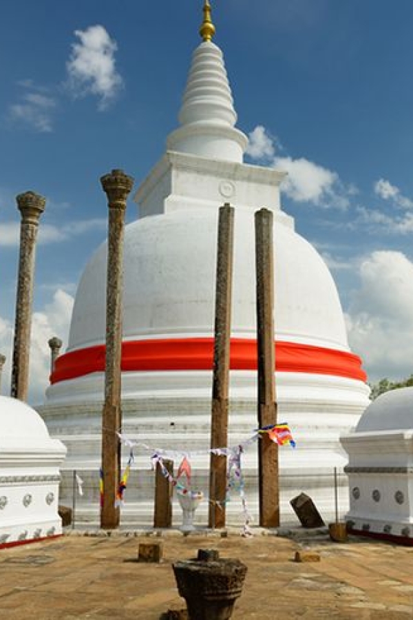 ella-sri-lanka-honeymoon-tour-packages-in-sri-lanka-ceylon-expeditions-travels